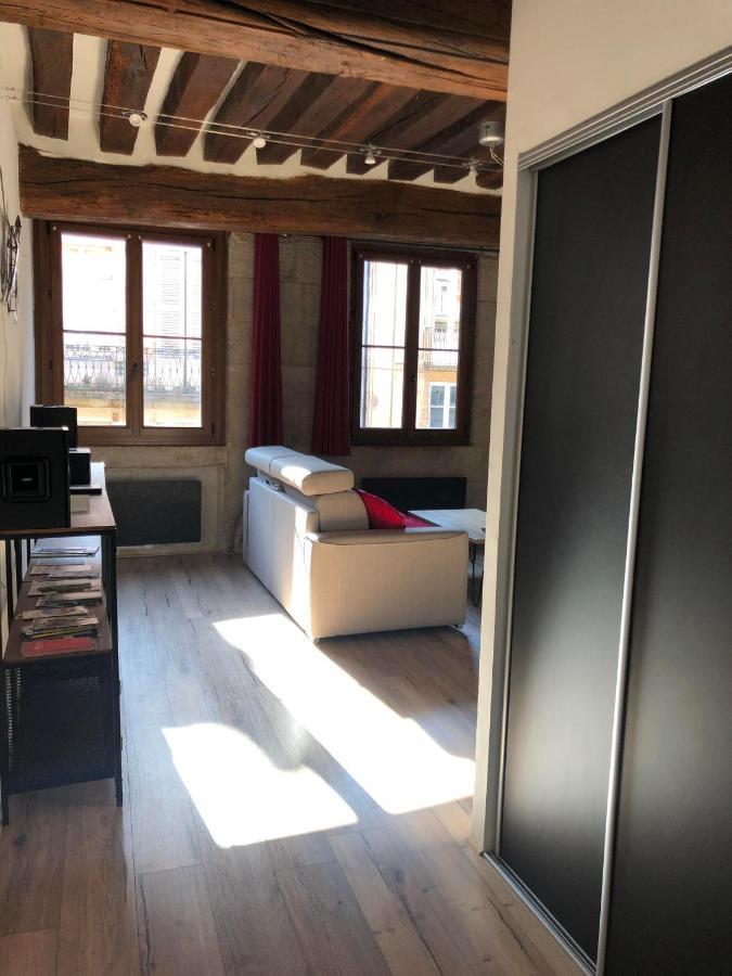Appartements Chez Delphine Et Guillaume Au Coeur De Semur En Auxois Esterno foto